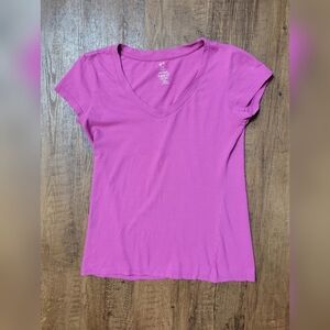 G21 v-neck t-shirt